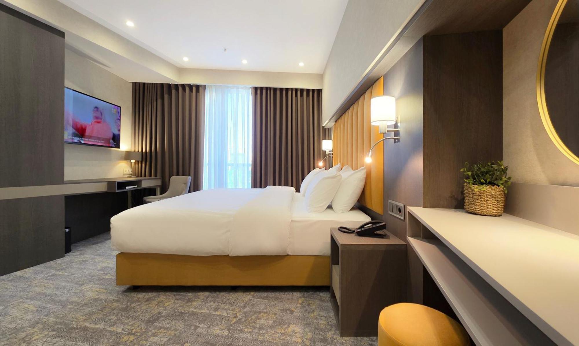 Griffin Hotel Tbilisi Esterno foto